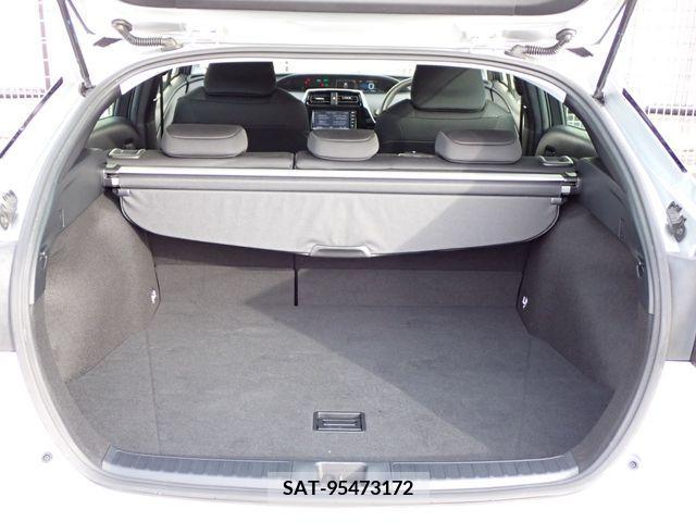 Toyota PRIUS 2019-12 371972-24