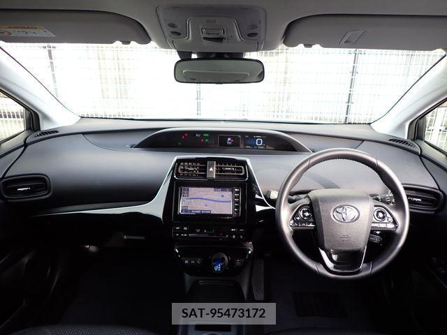 Toyota PRIUS 2019-12 371972-1