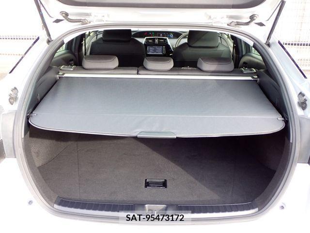 Toyota PRIUS 2019-12 371972-25