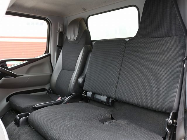 Mitsubishi CANTER 2017-12 186283-28