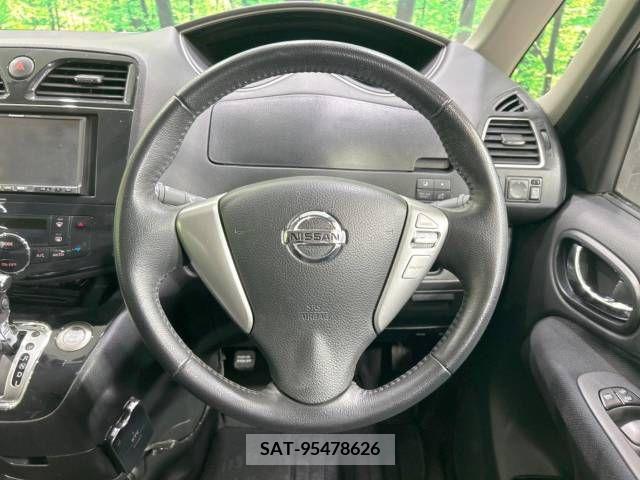 Nissan SERENA 2011-12 285246-11