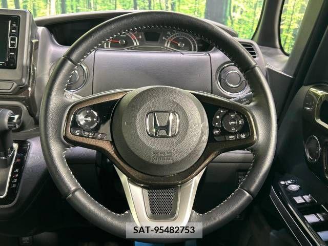 Honda N BOX CUSTOM 2019-12 307228-11