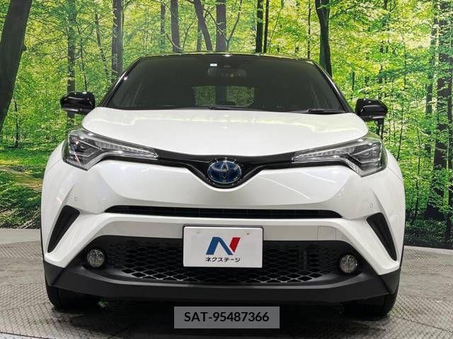 Toyota C-HR 2018-05 264218-14