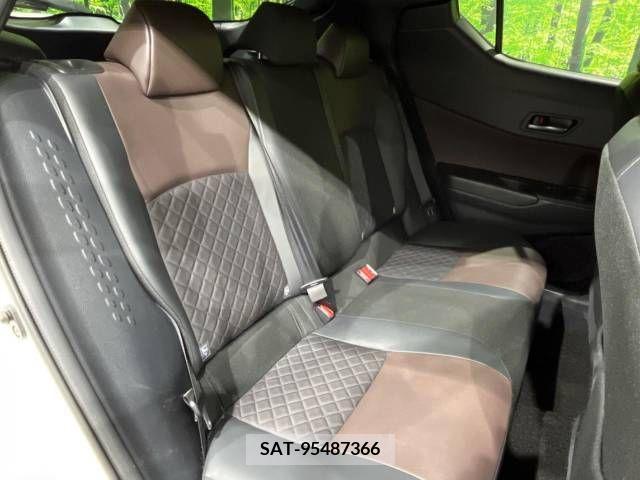 Toyota C-HR 2018-05 264218-9