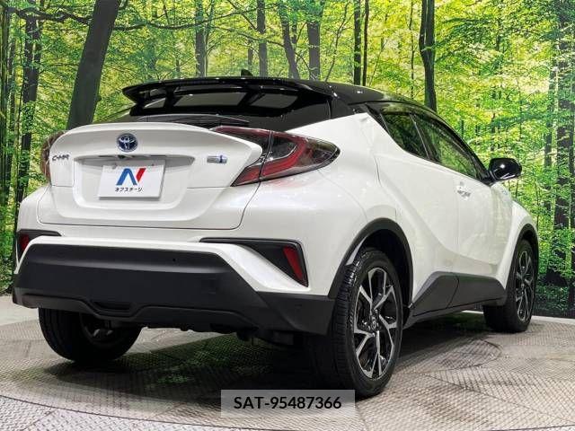 Toyota C-HR 2018-05 264218-17