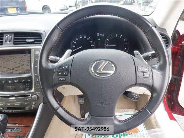 Lexus IS 2009-05 304419-3