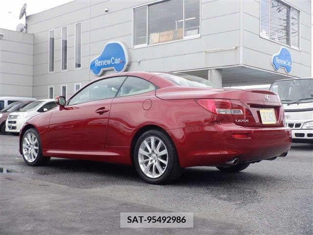 Lexus IS 2009-05 304419-2