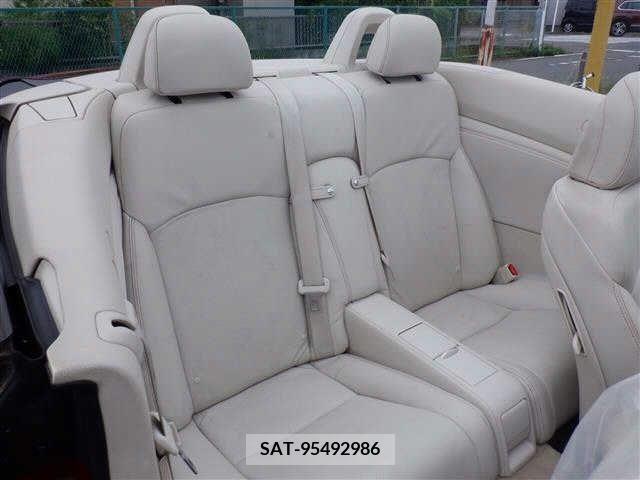 Lexus IS 2009-05 304419-6