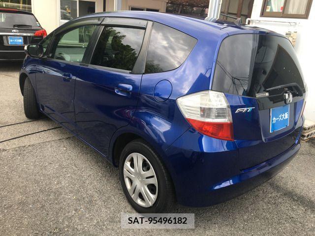 Honda FIT 2010-04 303317-3
