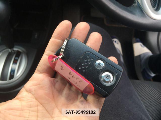 Honda FIT 2010-04 303317-8