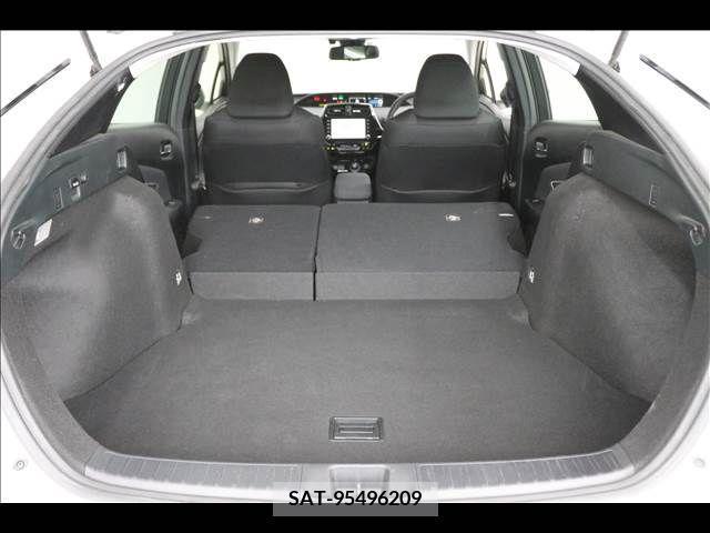 Toyota PRIUS 2022-05 331571-19