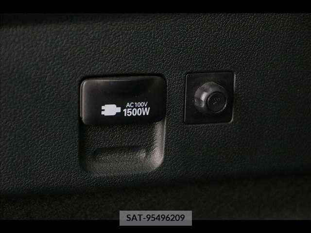 Toyota PRIUS 2022-05 331571-13