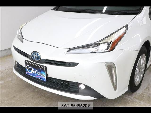 Toyota PRIUS 2022-05 331571-12