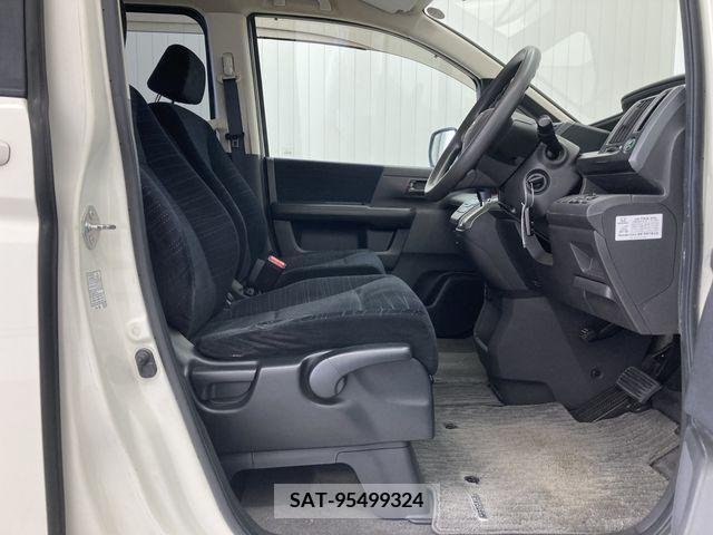 Honda STEP WGN 2010-10 286121-4