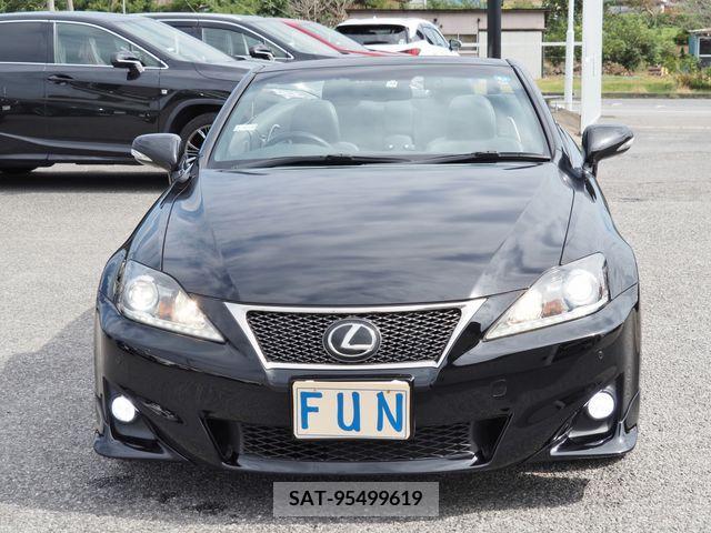 Lexus IS 2013-09 203551-2
