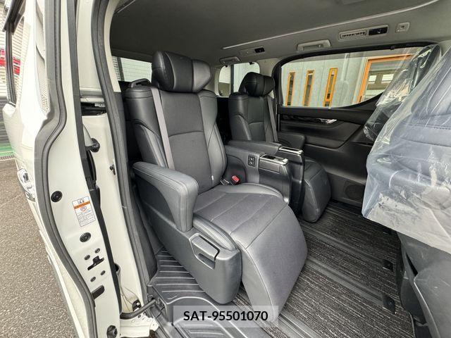 Toyota VELLFIRE 2019-11 372072-18