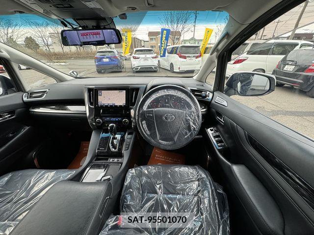 Toyota VELLFIRE 2019-11 372072-16