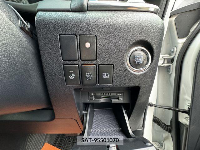 Toyota VELLFIRE 2019-11 372072-26