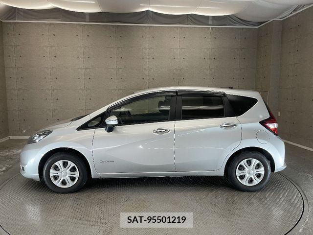 Nissan NOTE 2018-07 392917-7