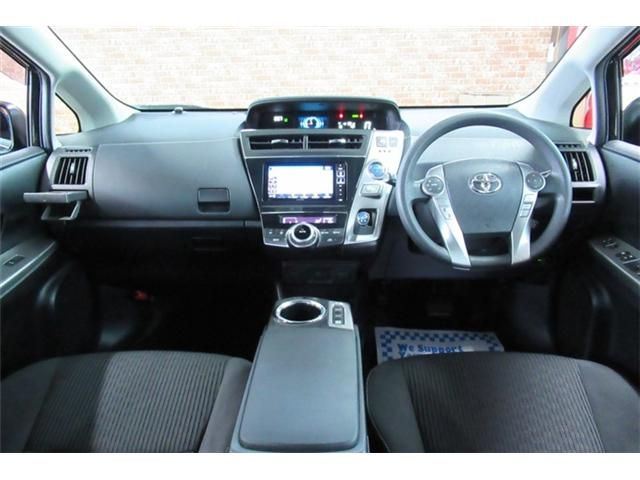 Toyota PRIUS ALPHA 2018-04 188866-2