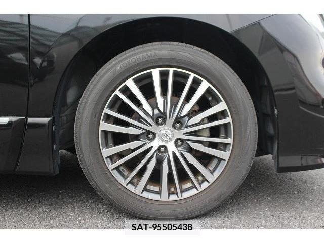 Nissan ELGRAND 2014-01 382544-11