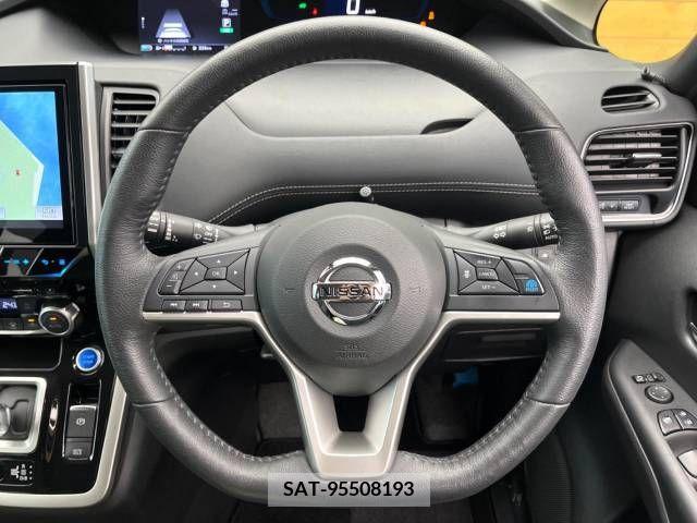 Nissan SERENA 2019-02 324989-12