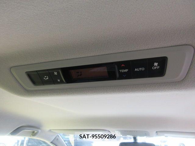 Toyota ESQUIRE 2015-08 359787-22