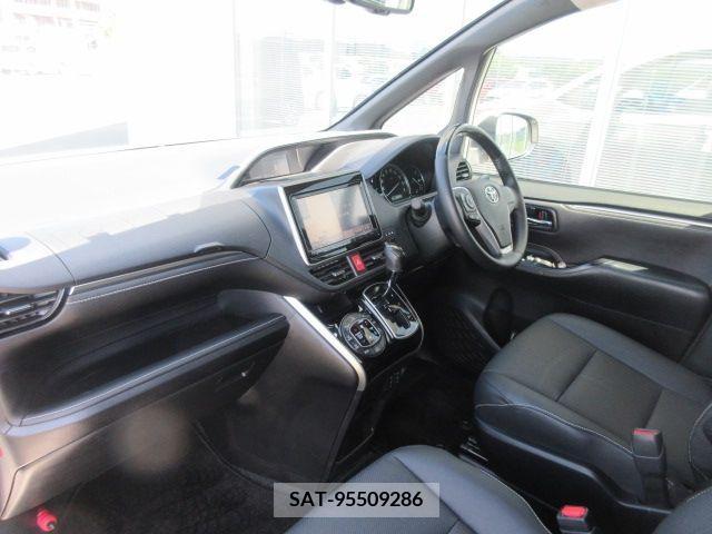 Toyota ESQUIRE 2015-08 359787-4