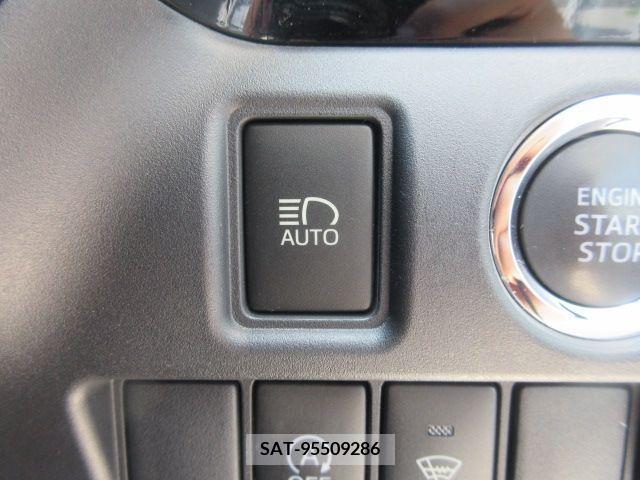 Toyota ESQUIRE 2015-08 359787-17