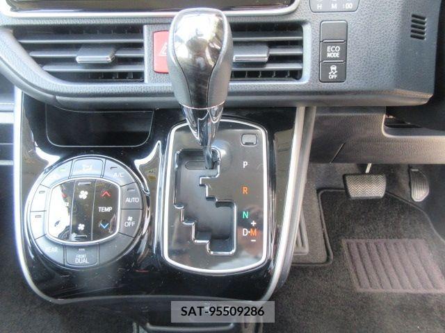 Toyota ESQUIRE 2015-08 359787-16