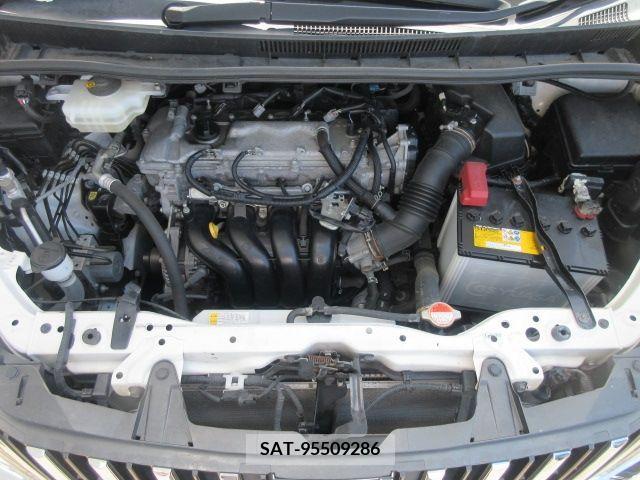 Toyota ESQUIRE 2015-08 359787-29