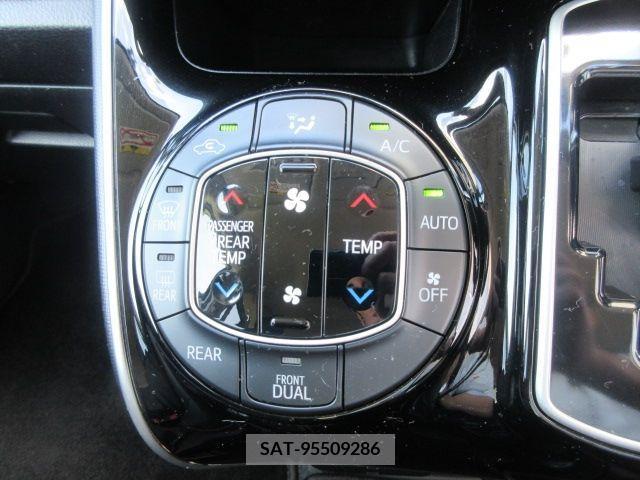 Toyota ESQUIRE 2015-08 359787-15