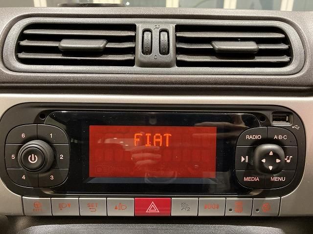 Fiat PANDA 2020-10 192599-6