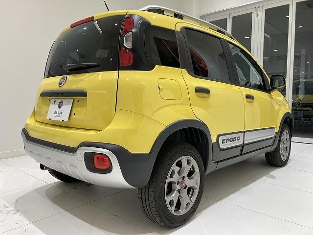 Fiat PANDA 2020-10 192599-1