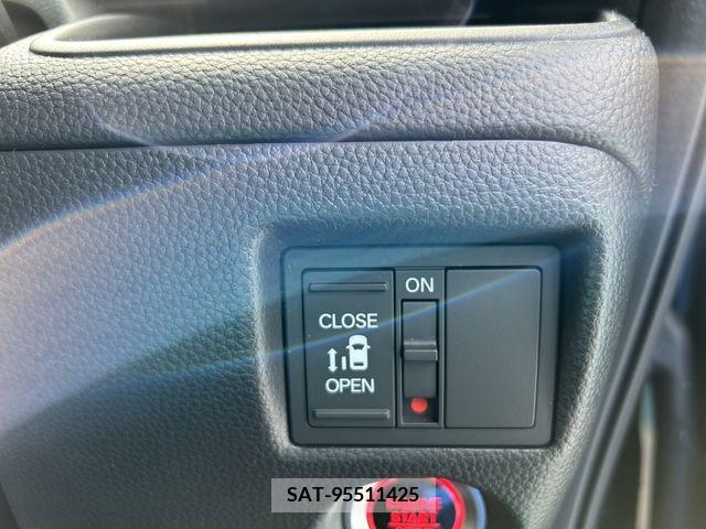 Honda N BOX 2021-12 221130-8