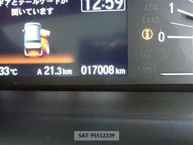 Honda N BOX 2022-11 347773-15