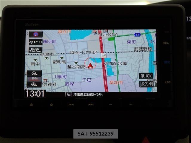 Honda N BOX 2022-11 347773-1