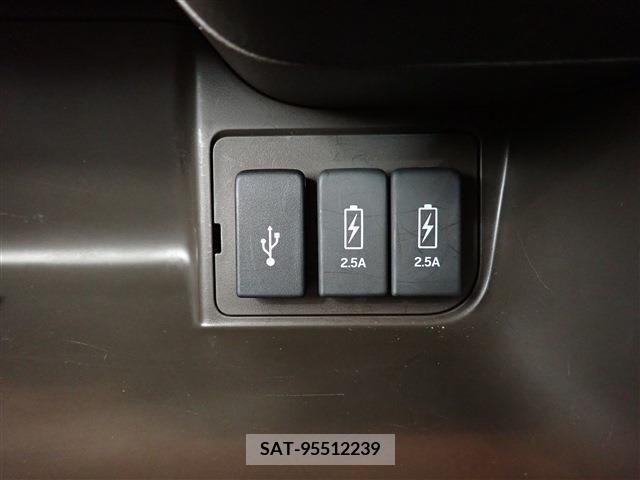 Honda N BOX 2022-11 347773-19