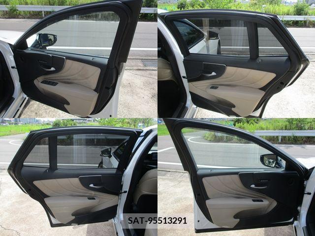 Lexus LS 2021-03 388172-16