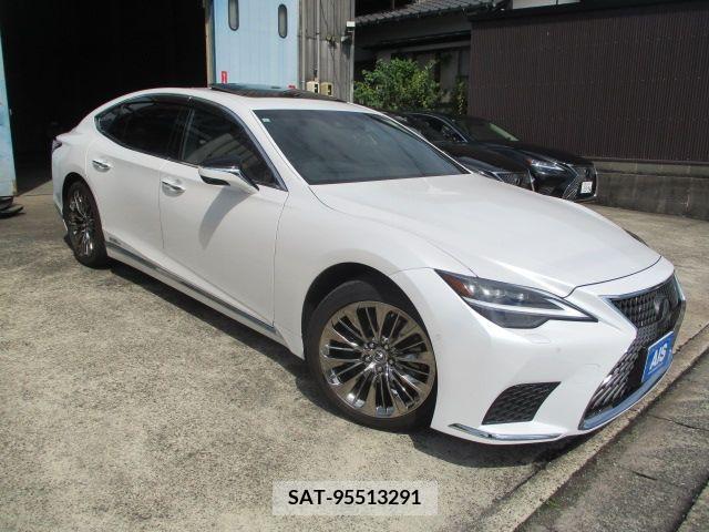 Lexus LS 2021-03 388172-0