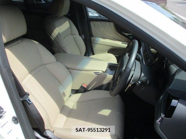 Lexus LS 2021-03 388172-8