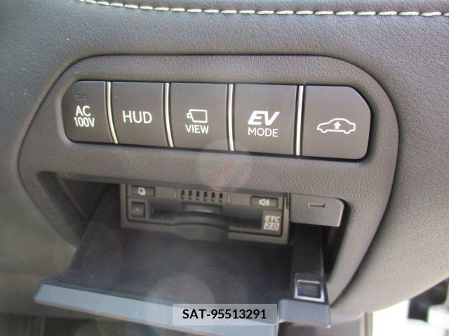Lexus LS 2021-03 388172-18