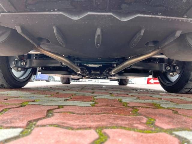 Lexus IS 2022-12 180832-19