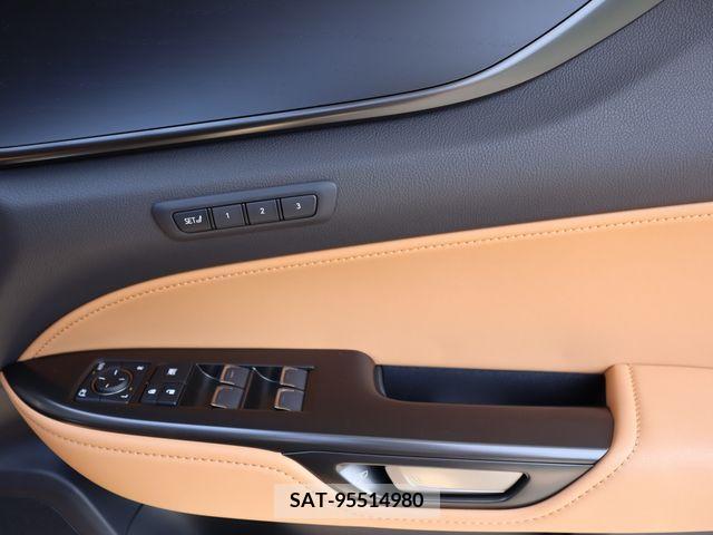 Lexus NX 2022-09 362918-17
