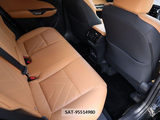 Lexus NX 2022-09 362918-10