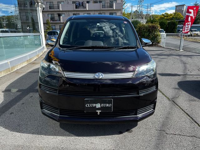 Toyota SPADE 2014-05 9221-2