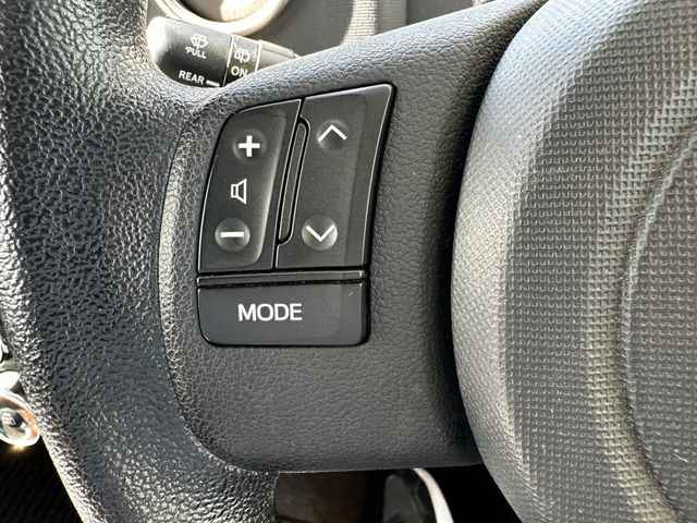 Toyota SPADE 2014-05 9221-17