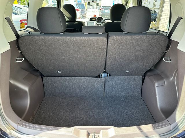 Toyota SPADE 2014-05 9221-10
