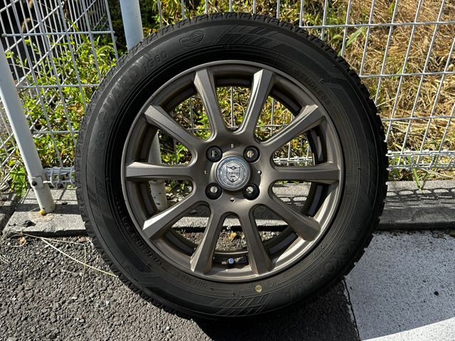 Toyota SPADE 2014-05 9221-22