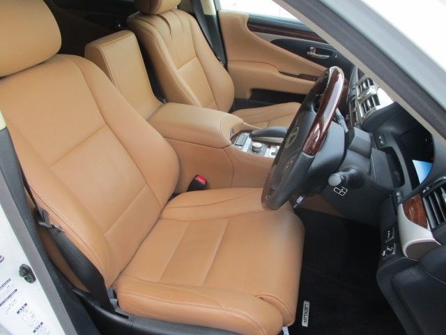 Lexus LS 2013-03 189317-10